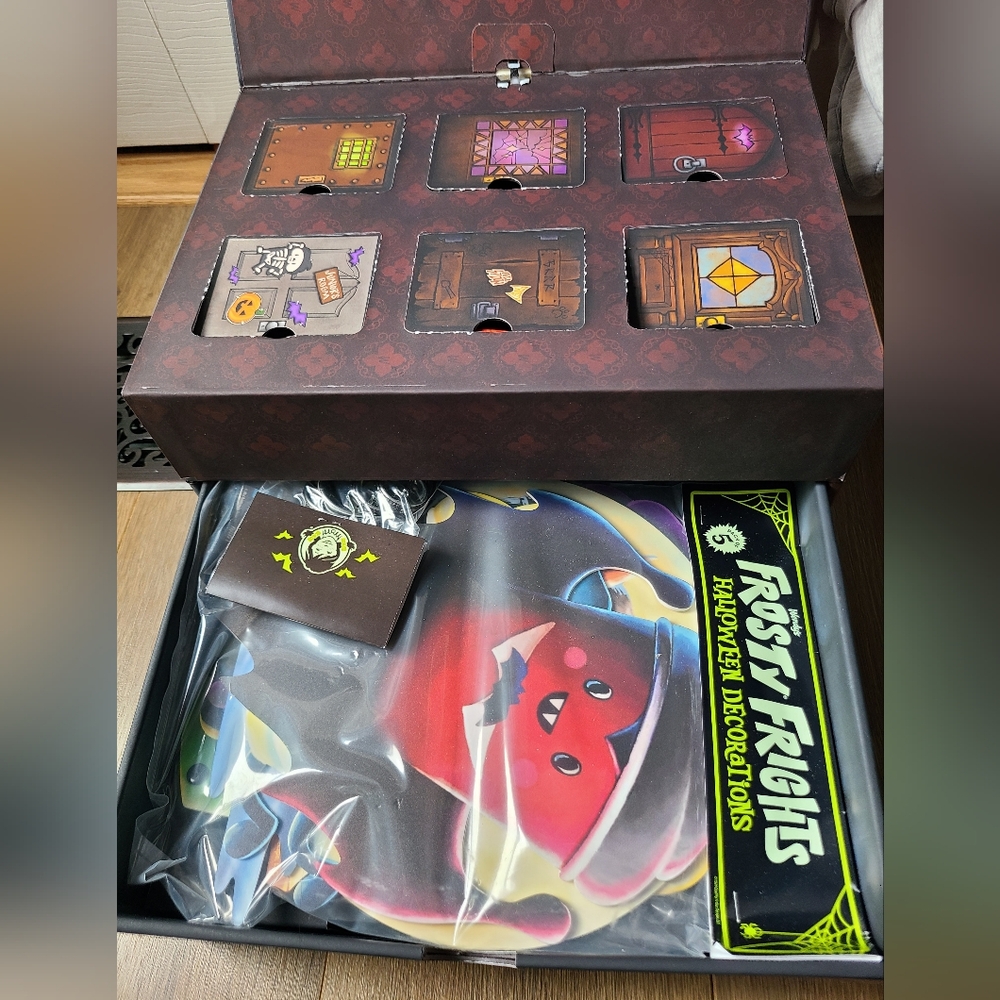 Wendy's Frosty Frights 2024 Halloween Decorations Set Box